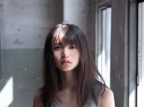 [模特 演员] 【美少女】斋藤飞鸟